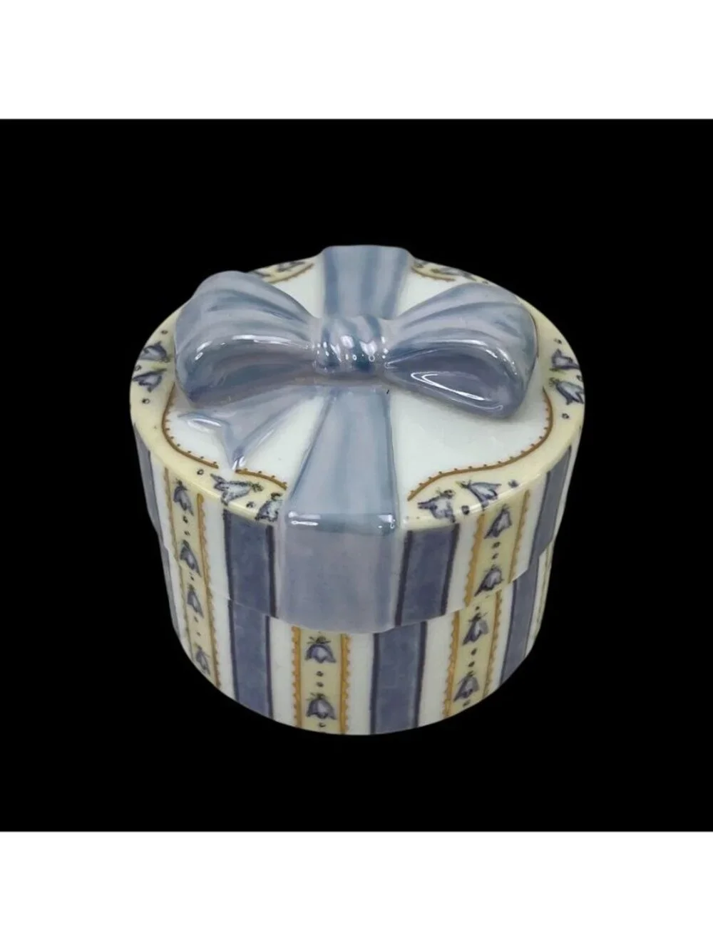 Dearest Daughter Ardleigh Elliott Heirloom Porcelain Music Box Mothers Day.